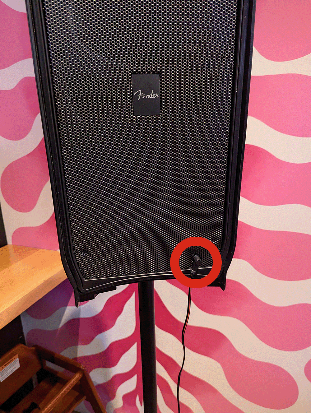 1:4 inch to speaker.png